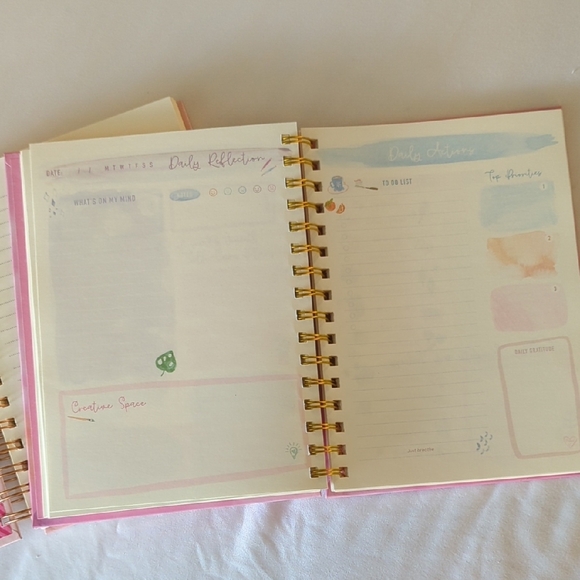 Pink Self-Care Journals Set - Picture 2 of 4